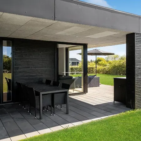 Gorgeous Home In Hemmet With Sauna Σπίτι διακοπών *