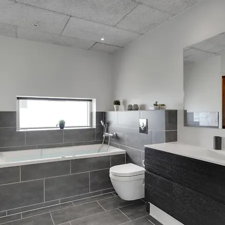 Σπίτι διακοπών Gorgeous Home In Hemmet With Sauna Hemmet