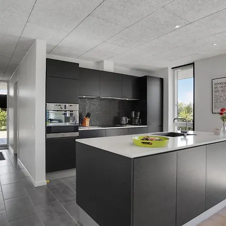 Σπίτι διακοπών Gorgeous Home In Hemmet With Sauna